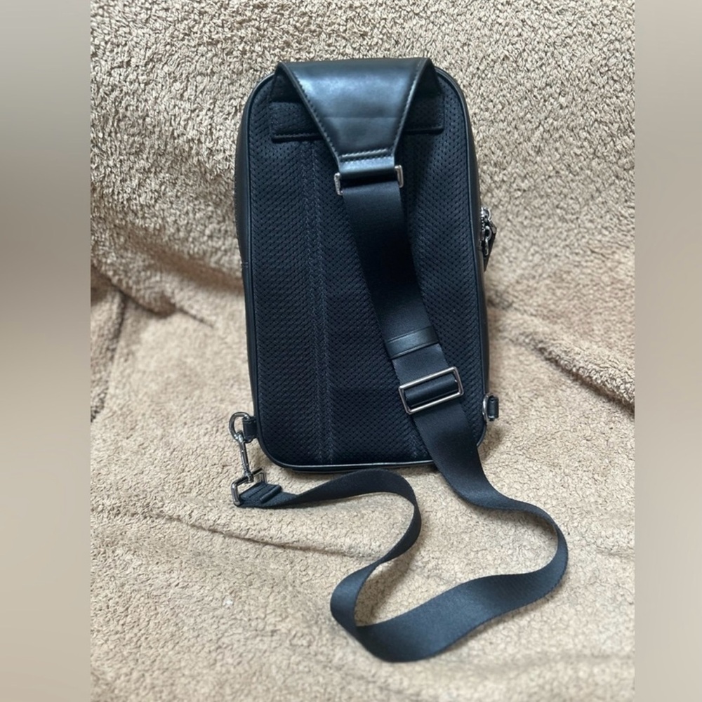 Michael Kors Cooper Leather Commuter Sling Bag - Picture 5 of 5